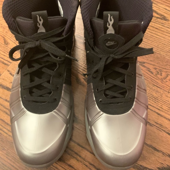 nike foamposite boots size 12